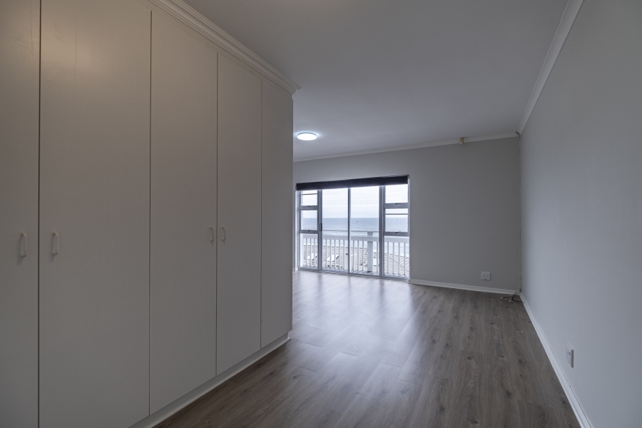 4 Bedroom Property for Sale in Seaview Eastern Cape